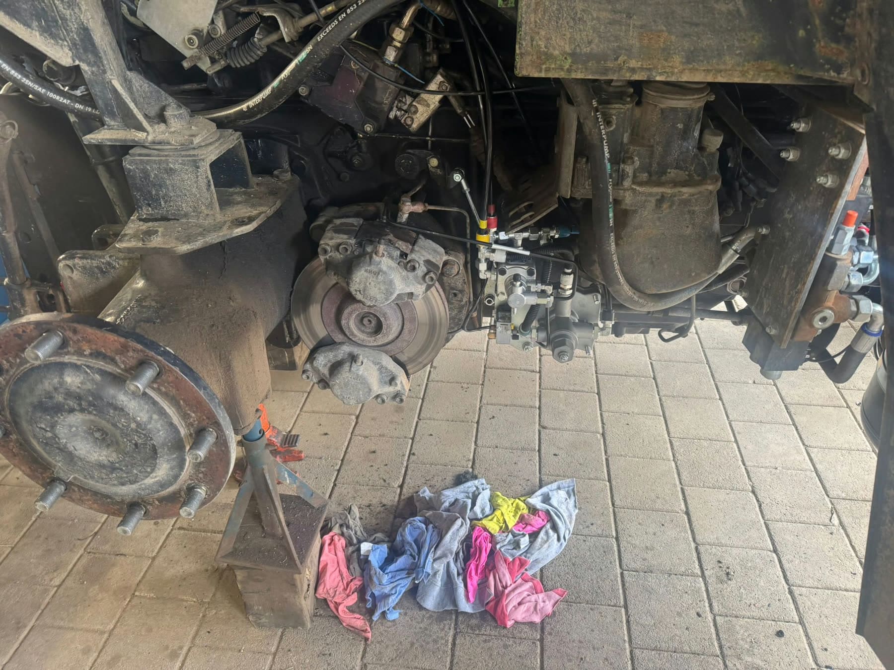 Deutz Agrostar — Druckluftanlage nachgerüstet 7